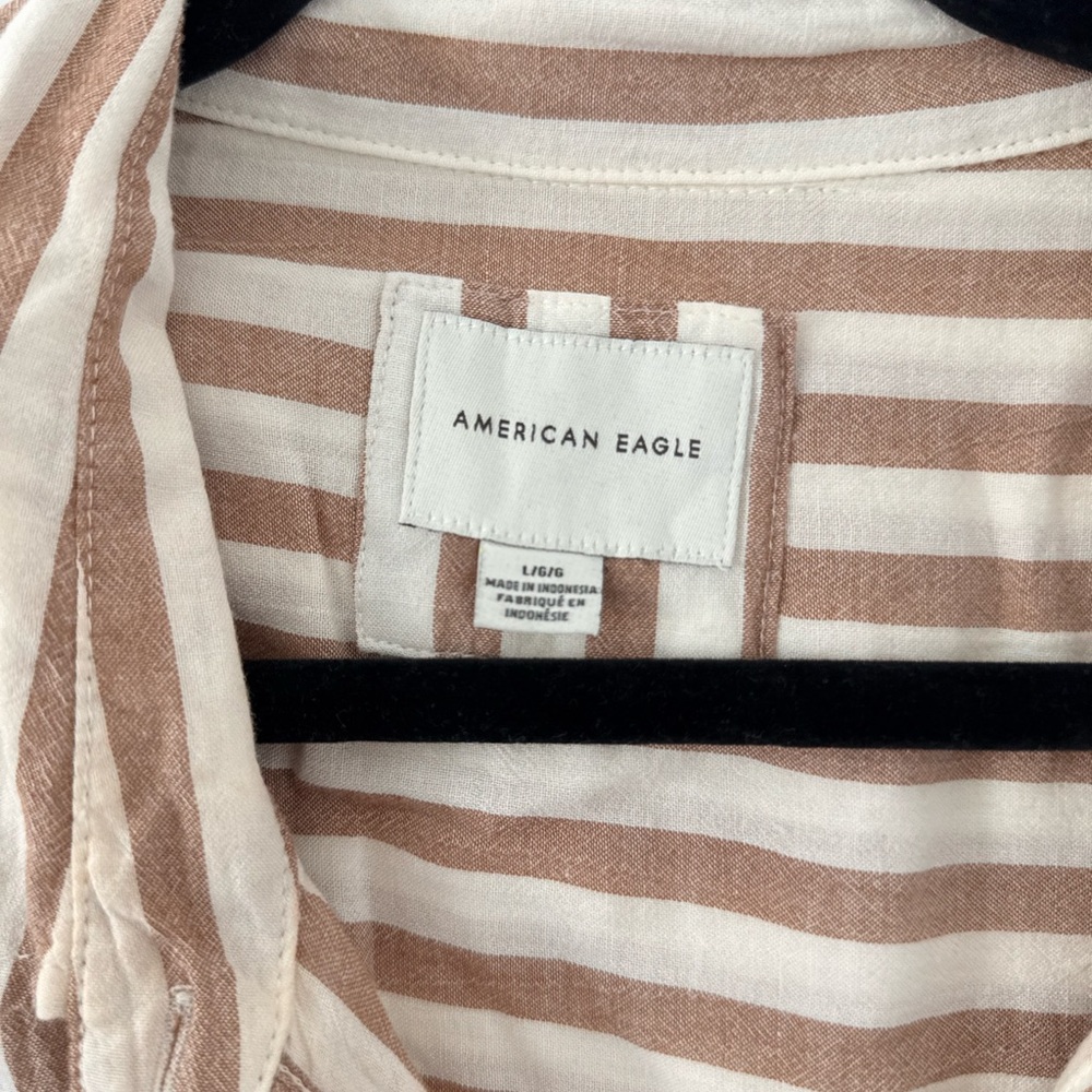American Eagle Outfitters Beige and White Striped Button-Up Top - Picture 2 of 2